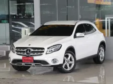 Mercedes-Benz GLA-Class 1.6 ปี 2020 ไมล์แท้แน่นอน5x,xxxโล รถบ้านแท้มือเดียว สวยเดิมทั้งคัน ออกรถ0บาท