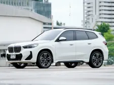 BMW X1 sDrive20i M Sport 2023 รถสวยไมล์น้อยเพียง 10,000 กม. เจ้าของขายเอง  