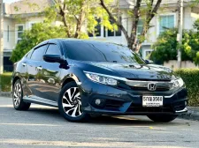 รุ่นรถ : Honda Civic FC 1.8EL เครื่องยนต์: เบนซิน  เกียร์: ออโต้  ปี: 2016 สี: น้ำเงิน 