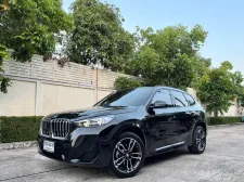 2024 BMW X1 2.0 sDrive20i SUV ออกรถง่าย รถบ้านมือเดียว ไมล์น้อย เจ้าของขายเอง 