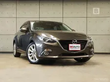 2015 Mazda 3 2.0 S Sports Hatchback AT ไมล์แท้ มือแรกจากป้ายแดง พร้อมสีน้ำตาล Titanium Flash B3067