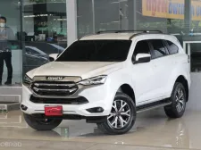 Isuzu MU-X 1.9 Ultimate ปี23 รถบ้านมือเดียว ไมล์แท้2x,xxxโล เข้าศูนย์ตลอด รับประกันความสวย ออกรถ0บาท