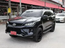2022 Toyota Fortuner 2.4 V SUV รถบ้านมือเดียว ผ่อน 20,000.-