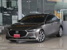Mazda 3 2.0 SP ปี 2021 รถบ้านมือเดียว ใช้น้อย6x,xxxโล เข้าศูนย์ตลอด สวยเดิม ออกรถ0บาท
