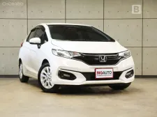 2021 Honda JAZZ 1.5 V+ Hatchback AT ไมล์แท้ 1 หมื่น รถมือแรกจากป้ายแดง B5054