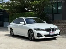 2021 BMW 330e MSPORT G20 รถมือเดียวออกป้ายแดง รถวิ่งน้อย เข้าศูนย์ทุกระยะ รถไม่เคยมีอุบัติเหตุครับ 