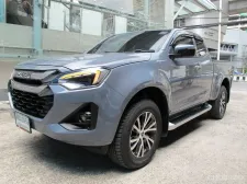 2024 ISUZU DMAX CAB HI-LANDER 1.9 ZP เกียร์AUTO สีเทา ปุ่มSTART วิ่งน้อย 8,176 กม มือเดียว รถสวยใหม่