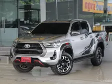 Toyota Hilux Revo 2.4 E Prerunner AUTO ปี 2021 รถบ้านมือเดียว สวยเดิม ใช้น้อยเข้าศูนย์ตลอด ฟรีดาว
