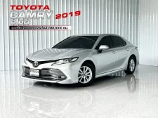 รถบ้าน สภาพสวย Toyota CAMRY 2.0 G รถเก๋ง 4 ประตู ฟรีดาวน์