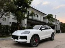 2025 Porsche CAYENNE 3.0 E-Hybrid Coupe SUV เจ้าของขายเอง รถสวย ศูนย์ AAS  