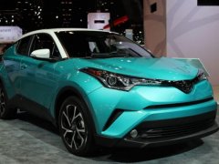 Toyota C-HR ออกสีใหม่