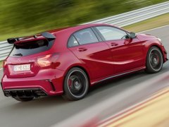 Mercedes-AMG A45 อัดฉีดเครื่อง 2 ลิตร ปลดล็อคพลังแรงทะลุ 400 แรงม้า