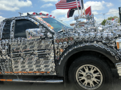 มาชม Ford F-150 พร้อมกับชุดแต่งโครเมี่ยมทั้งคัน