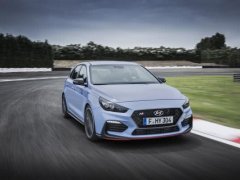 Hyundai เผยโฉมแฮตซ์แบ็คตัวแรง i30 N