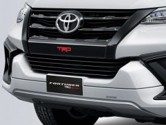 เปิดตัว Toyota Fortuner TRD Sportivo 2017 เวอร์ชั่นอินโดนีเซีย แตกต่างจากไทย
