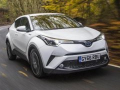 เปิดมาแล้ว! ราคา Toyota C-HR 2018 เริ่มต้นไม่ถึงล้าน 