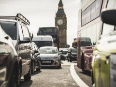 อังกฤษอาจแบนรถดีเซลเร็วขึ้นในปี 2030