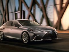 Lexus ล้ำหน้าติดตั้ง DOM แทนกระจกมองข้าง