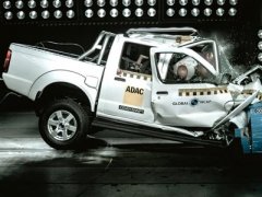 ตะลึง!! Nissan NP300  ได้ 0 ดาวจากการทดสอบการชน