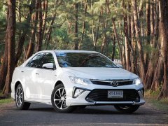 ปัญหาจุกจิกกวนใจของ Toyota Camry 2.0G แก้ไขได้อย่างไรบ้าง