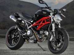 งัดไม้เด็ดด้วยชุดแต่งจัดหนักของ Ducati Monster 796 Naked Bike  
