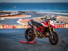 Ducati Hypermotard 950 โฉมปี 2019 เตรียมเปิดตัววันที่ 21 มิ.ย. นี้ !!