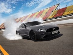 Ford Mustang 2021 เพิ่มสีใหม่เทา คาร์บอนไนซ์ เกรย์