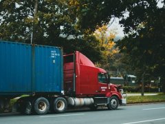 กฎหมายรถบรรทุก ที่คนขับต้องรู้ ! 