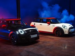 Mini Cooper Pat Moss ปี 2022 รุ่นพิเศษ 10 คันในไทย ราคา 2,949,000 บาท