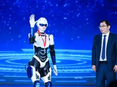 OMODA & JAECOO โชว์เทคโนโลยีล้ำ ๆ Super AI, หุ่นยนต์เดินได้ ที่พัฒนาขึ้นเอง