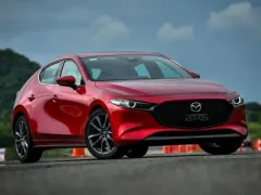 Mazda 3 มือสอง รุ่นใดน่าใช้งานมากที่สุด