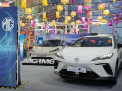 เอ็มจี ผงาดยอดขายโตขึ้น 28% ในช่วงครึ่งปีแรก พร้อมร่วมฉลอง 50 ปีความสัมพันธ์ไทย–จีน  ในงาน Yuyuan Lantern Festival 2025 