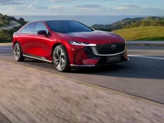 เปิดตัว Mazda6e 2026 รถยนต์ไฟฟ้ารุ่นแรกจากมาสด้า วิ่งไกล 654 กม. ชาร์จเร็ว 15 นาที พร้อมโปรดูแลรถ 10 ปี ที่งาน Motor Expo 2025