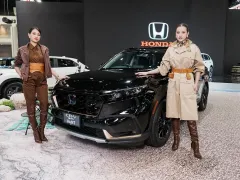 Honda CR-V e:HEV HuNT 2025 เปิดตัวรุ่นแต่งพิเศษเอาใจสายลุย ราคา 1.599 ล้านบาท ในงาน Motor Expo 2025