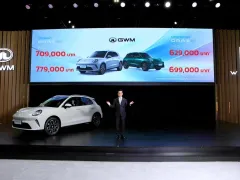 GWM ORA 5 เปิดราคาจำหน่ายทั้ง 2 ขุม HEV และ EV กำลังเริ่ม 629,000 บาท สเปคมากขึ้น ราคาดีกว่าเจนฯเดิม