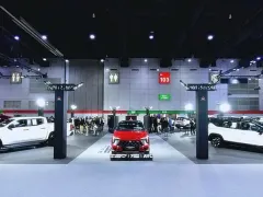 โปรโมชั่นรถใหม่ในงาน FAST Auto Show Thailand 2026 รวมดีลเด็ดจาก 13 ค่ายดัง ทั้ง EV ไฮบริด และรถสันดาป