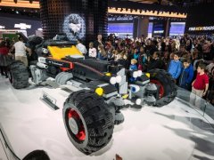  เชฟโรเลตเปิดตัว 8220; Batmobile 8221; ขนาดเท่าตัวจริงที่งาน NAIAS เมื่อเร็ว ๆ นี้!!