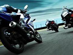  ยามาฮ่าเผยราคาโมเดลใหม่ Yamaha R15