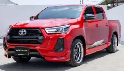 2022 Toyota Hilux Revo Doublecab 2.8 GR Sports A/T เจ้าของมือเดียวดูแลดีมากๆ สีแดงจี๊ดจ๊าดสวยมาก