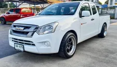 Isuzu D-Max All New Blue Power Spacecab 1.9 S เกียร์ธรรมดา ปี 2017 ผ่อนเริ่มต้น 5,*** บาท