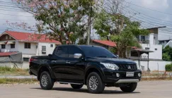Mitsubishi Triton 2.4 GLS Double Cab 2WD ปี : 2015 จด 17