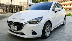 Mazda 2 1.3 Sport Standard เกียร์ออโต้ ปี 2016 ผ่อนเริ่มต้น 4,*** บาท