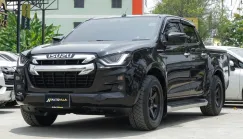 2020 Isuzu Dmax Cab4 Hilander 1.9 ZP M/T สีดำสวยหรูมาก รถกระบะยกสูง 4 ประตู เกียร์ธรรมดา 