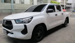 2024 TOYOTA REVO DOUBLE CAB 2.4 ENTRY  เกียร์ธรรมดา สีขาว วิ่ง 6,327 กม.  รถสวยสภาพใหม่ ฟรีดาวน์