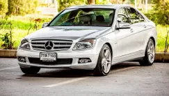 2009 Mercedes-Benz C-Class 1.8 C200 รถเก๋ง 4 ประตู 
