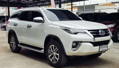 2017 Toyota Fortuner 2.8 V SUV 