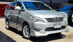 2012 Toyota Innova 2.0 Wagon 