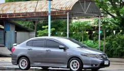 Honda city 1.5 V AT ปี 2013 รถบ้าน ซิตี้