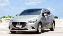 2017 Mazda 2 1.3 (4Door) รถเก๋ง 4 ประตู 