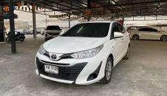 Toyota Yaris Ativ 1.2 J เกียร์ออโต้ ปี 2017/2018 ผ่อนเริ่มต้น 5,*** บาท